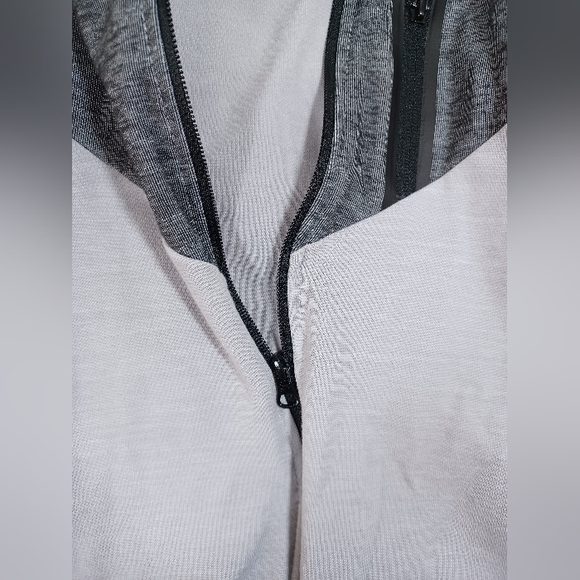 Ocean Current Hoodie Boy's Size Large - Full Zip, two tone - New without Tags - Picture 5 of 6